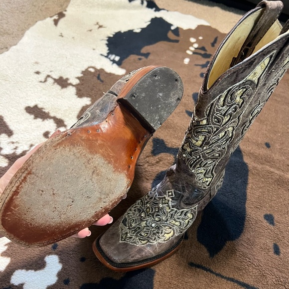 Cowgirl boots - Picture 3 of 4